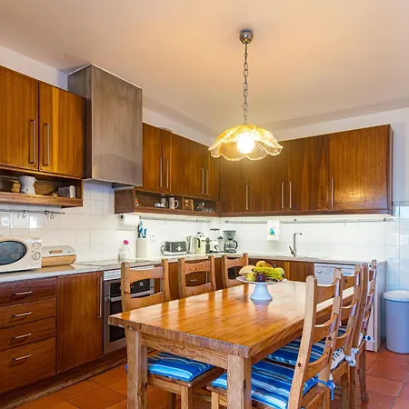 Villa Atlantic Blue
