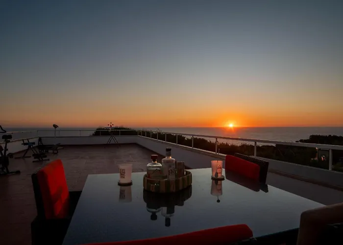 Atlantic Blue فيلة إيريسييرا