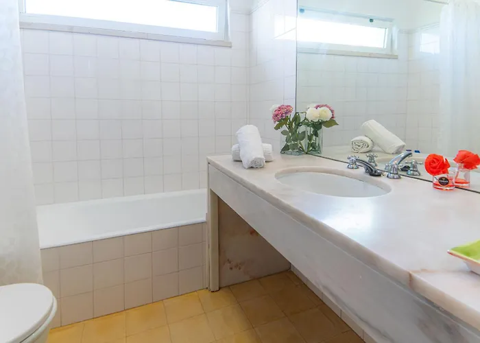 فيلة Atlantic Blue