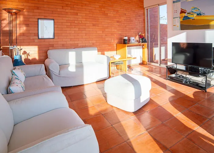 Atlantic Blue فيلة إيريسييرا