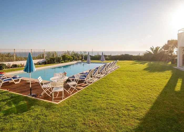 Atlantic Blue فيلة إيريسييرا